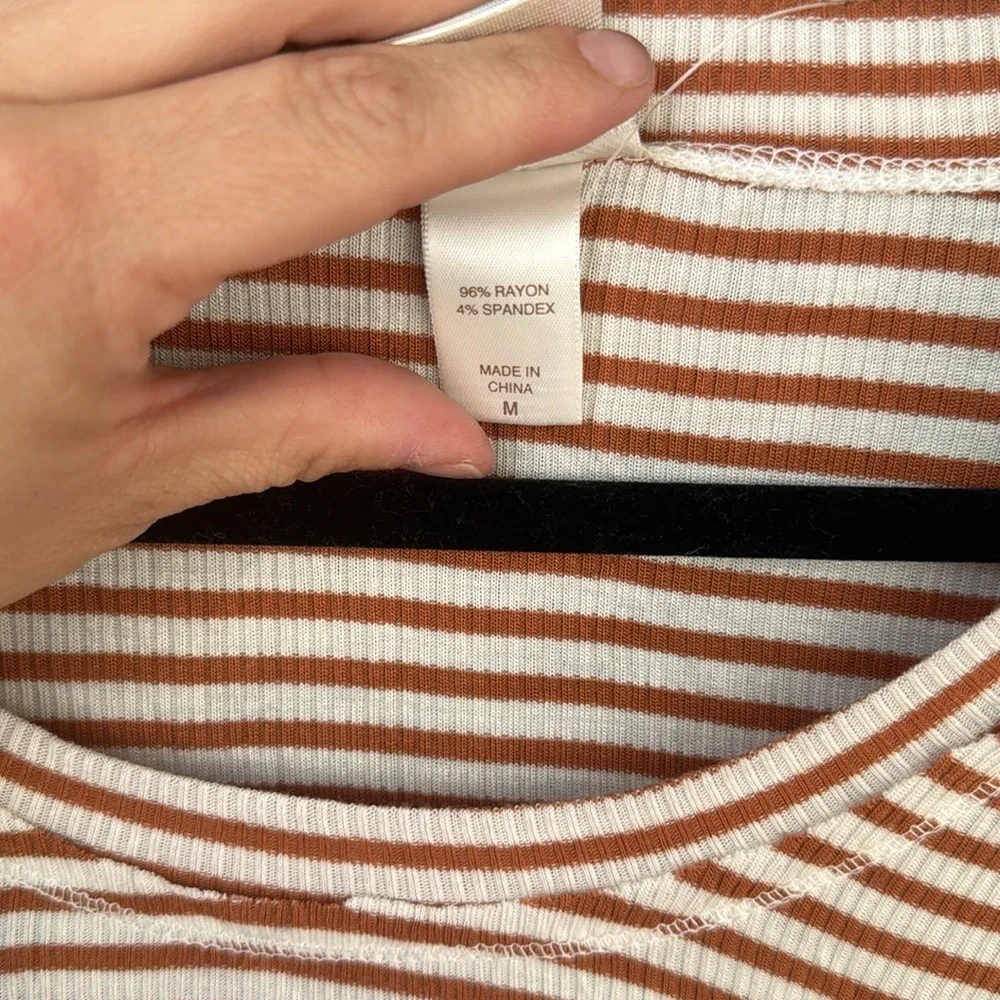 Daytrip stripe top - Picture 4 of 5